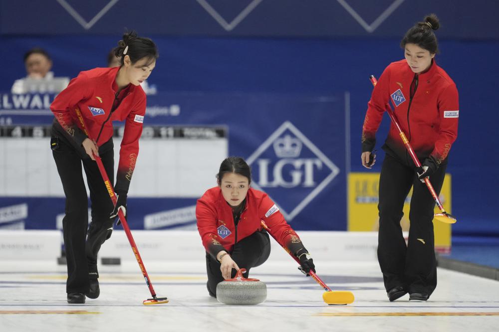 德国防长：讨论向乌克兰派遣维和部队“过早且不当”.