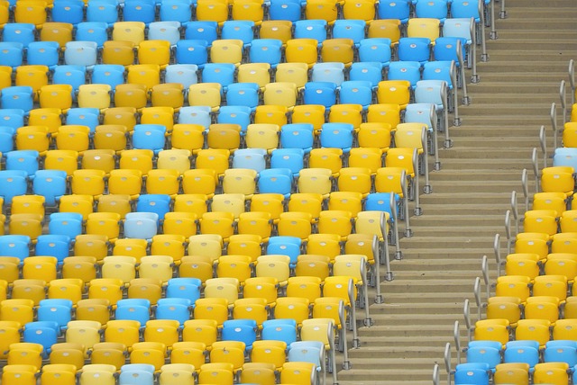 76人若今日失利将无缘附加赛！华莱士怒批恩比德应改变态度.